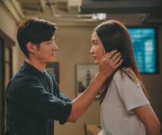 Vợ về thăm bố mẹ đẻ 3 ngày mỗi tháng, tôi đi theo rồi sững sờ khi mở cửa ra