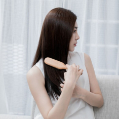 3 thói quen gội đầu giúp phụ nữ Nhật không cần tới salon vẫn luôn có mái tóc “3 không”: không bết, không mỏng, không xẹp