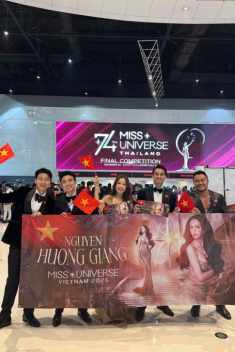 Chi Pu xách túi hơn 600 triệu đồng khi đi cổ vũ Hương Giang