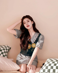 Hai thức uống giúp Triệu Lộ Tư giữ da mịn, dáng thon