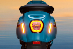 Honda NWF125 Gulf Blue - Làn gió biển xanh thổi bừng sức sống cho dòng tay ga phổ thông