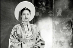 Mỹ nhân Việt Nam duy nhất được ca tụng là Hoa hậu Đông Dương với vẻ đẹp tuyệt sắc, thân thế khủng khó ai sánh nổi