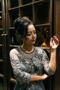 Nữ NSƯT nức danh Hà thành bởi nhan sắc xinh đẹp bất ngờ khoe ảnh hiếm thời trẻ