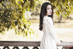 Phan Như Thảo đẹp tinh khôi với sắc trắng