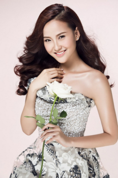 Ứng viên Hoa hậu Hoàn vũ VN 2015 rạng ngời trước “giờ G”