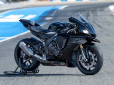 Yamaha YZF-R1 