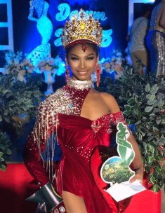 Cô gái gây sốc khi đăng quang 40 cuộc thi hoa hậu trong năm 2025 là ai?