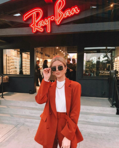 Mặc gì ngày đầu tiên của năm 2026 để cả năm may mắn? Chị em cứ diện theo công thức sau sẽ “đầu xuôi đuôi lọt”