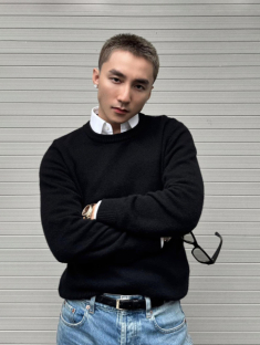 Sơn Tùng M-TP chăm đeo đồng hồ 1,3 tỷ đồng