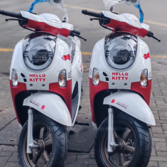 Bất ngờ với sự xuất hiện của Honda Scoopy 2025 phiên bản Hello Kitty