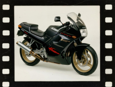 Hồi ức 2 bánh - Khám phá Honda CBR250R ra đời năm 1987 vượt trội hơn mọi đàn em hiện nay!