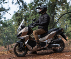 Honda có một mẫu xe tay ga tốt hơn ADV160 nhưng chỉ bán tại Trung Quốc