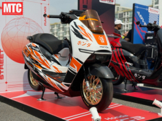 Honda UC3 by MFshop – Tuy là xe điện nhưng soi kỹ mới biết đồ chơi đắt ngang siêu xe