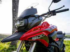Storm 200 2026 mẫu xe côn tay 200cc với giá bán ngang ngửa Honda SH160i có gì thú vị!