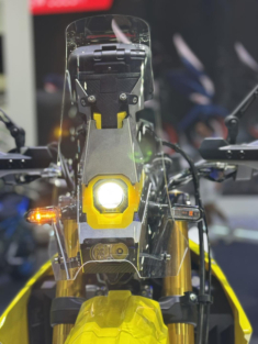 Suzuki DR-Z4S Rally với cấu hình chuẩn xe đua địa hình, có giá quy đổi hơn 200 triệu đồng!