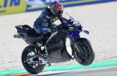 Tại sao Miller và Alex Rins nhìn thấy nhiều tiềm năng hơn ở chiếc xe MotoGP V4 của Yamaha