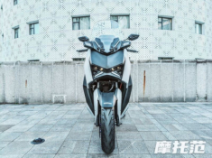 Thần Long Thái Châu ra mắt ‘Bản sao’ của XMax 300 có giá bán ngang ngửa Honda SH160i