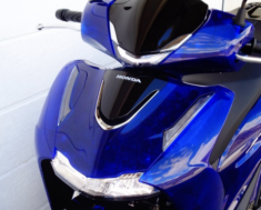 Xe chơi mới cho AE thích sưu tầm - Honda SH Vetro Blue 2026 đang trên đường cập bến nước ta