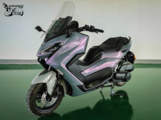 Xuất hiện TMAX 150 được trang bị cả phanh trước hai đĩa như xe mô tô!