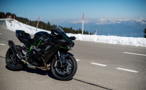 Спортбайк Kawasaki Ninja 1000rr