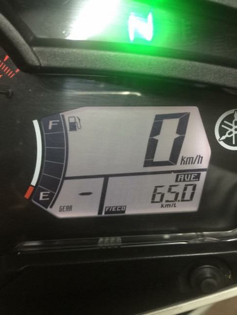 Đồng hồ báo mức tiêu hao nhiên liệu exciter 150 báo ảo