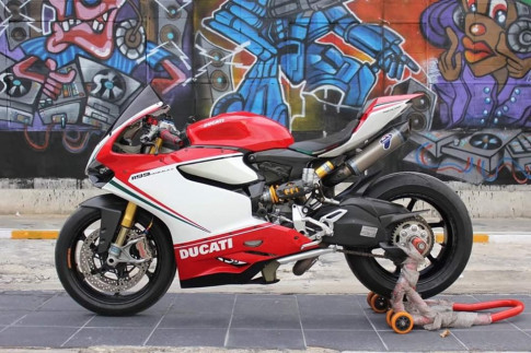 Ducati Panigale 1199S độ - Sở hữu vẻ đẹp kiêu kì với nâng cấp tuyệt vời
